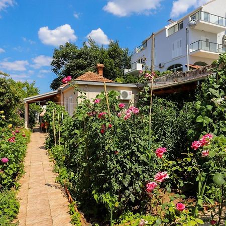 Apartment Garden M&M ドゥブロブニク エクステリア 写真